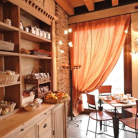 Hotel San Pietro Villafranca di Verona Eksteriør bilde